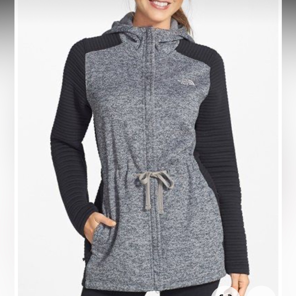 Previously loved, grey and black long sleeve “Peacoat style hoodie” size small.